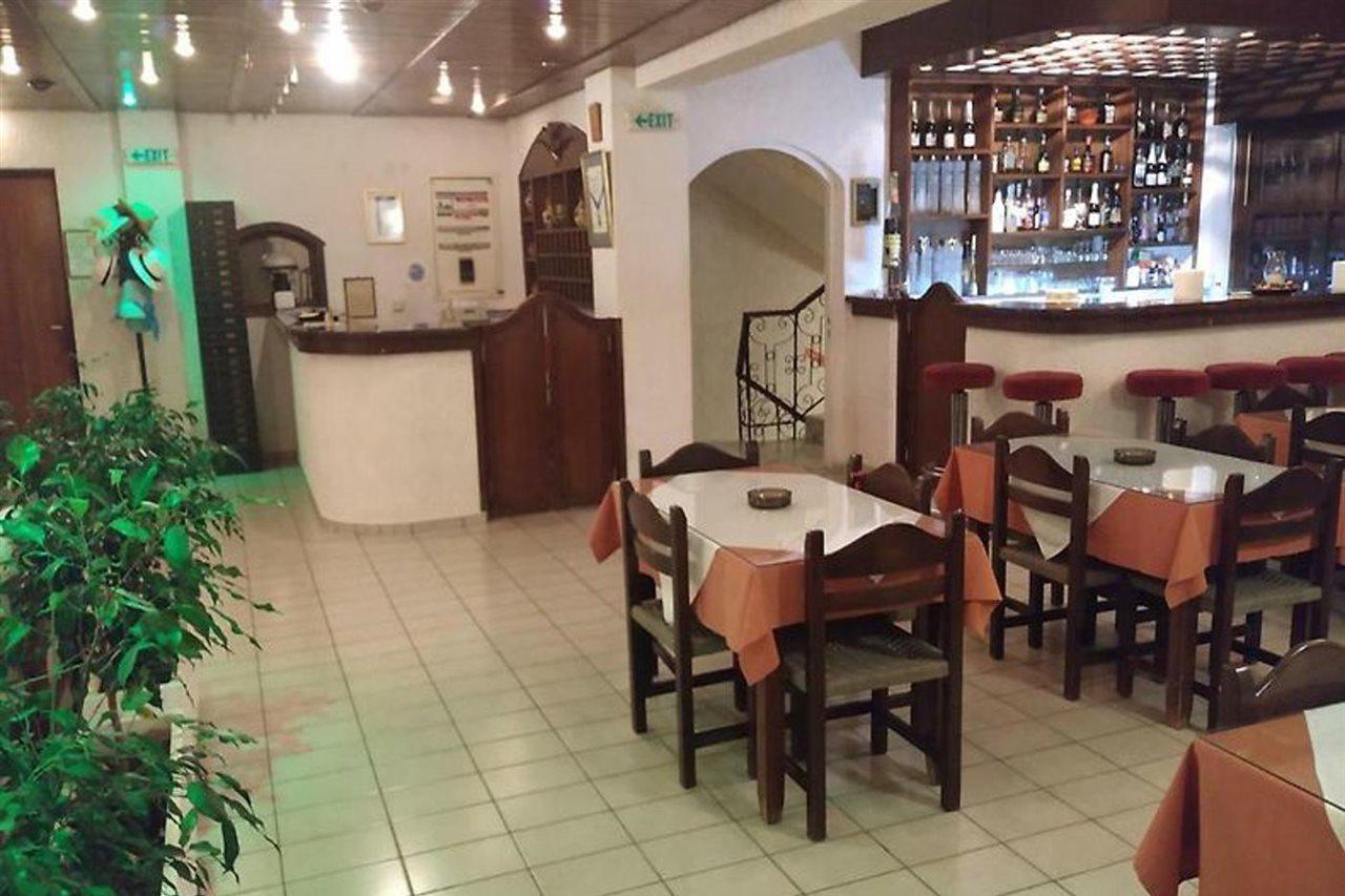 Efi Hotel Μάλια Εξωτερικό φωτογραφία