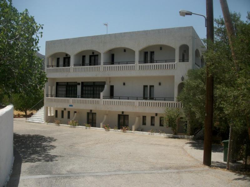 Efi Hotel Μάλια Εξωτερικό φωτογραφία