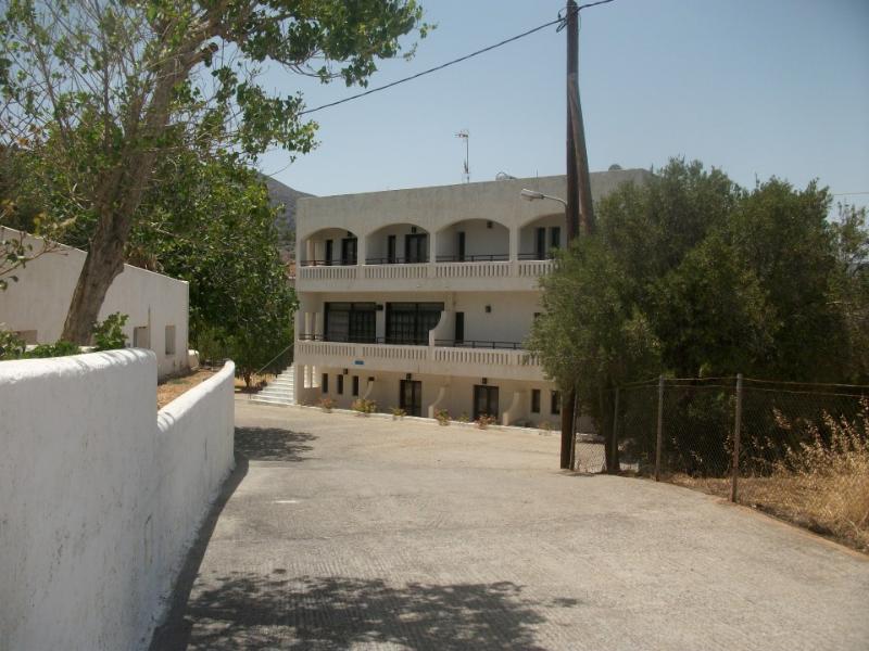 Efi Hotel Μάλια Εξωτερικό φωτογραφία
