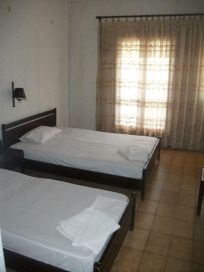 Efi Hotel Μάλια Εξωτερικό φωτογραφία